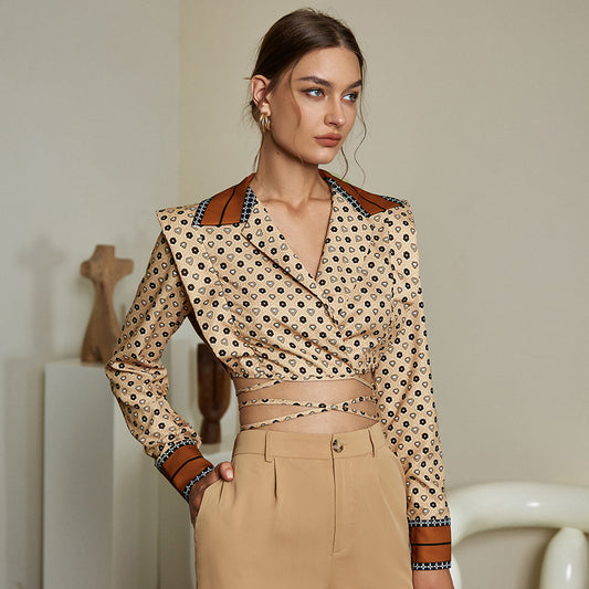 Cropped Lapel Slim Fit Blouse