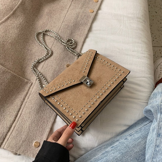 Women Chain Rivet Luxury Crossbody Bag